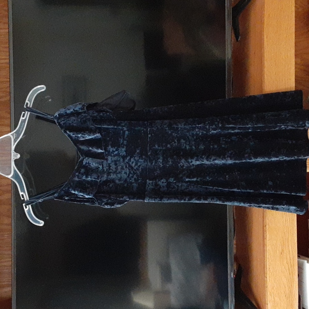 AE crushed velvet ruffle top dress